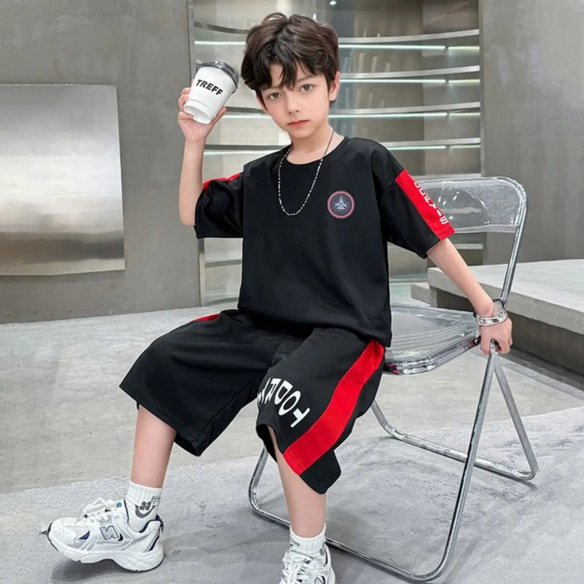 Boys Black Typographic Printed Oversized T-Shirt With Shorts Sets Sets