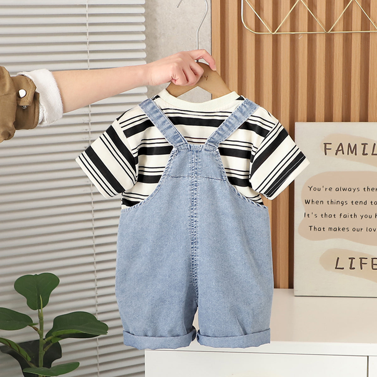 Boys Black Striped T-Shirt with Denim Dungaree Set Sets