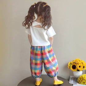 Girls White Graphic T-Shirt With Checked Pants Sets Sets
