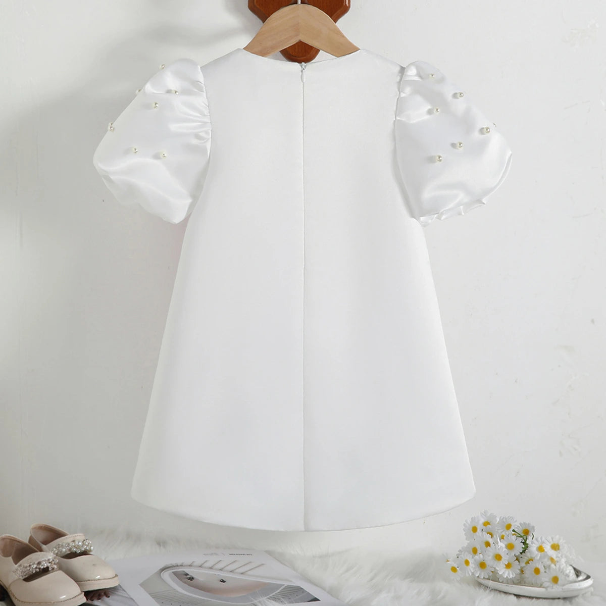 Girls White Pearl Embellished A-line Party Dress With 3D Flower applique Party Dresses