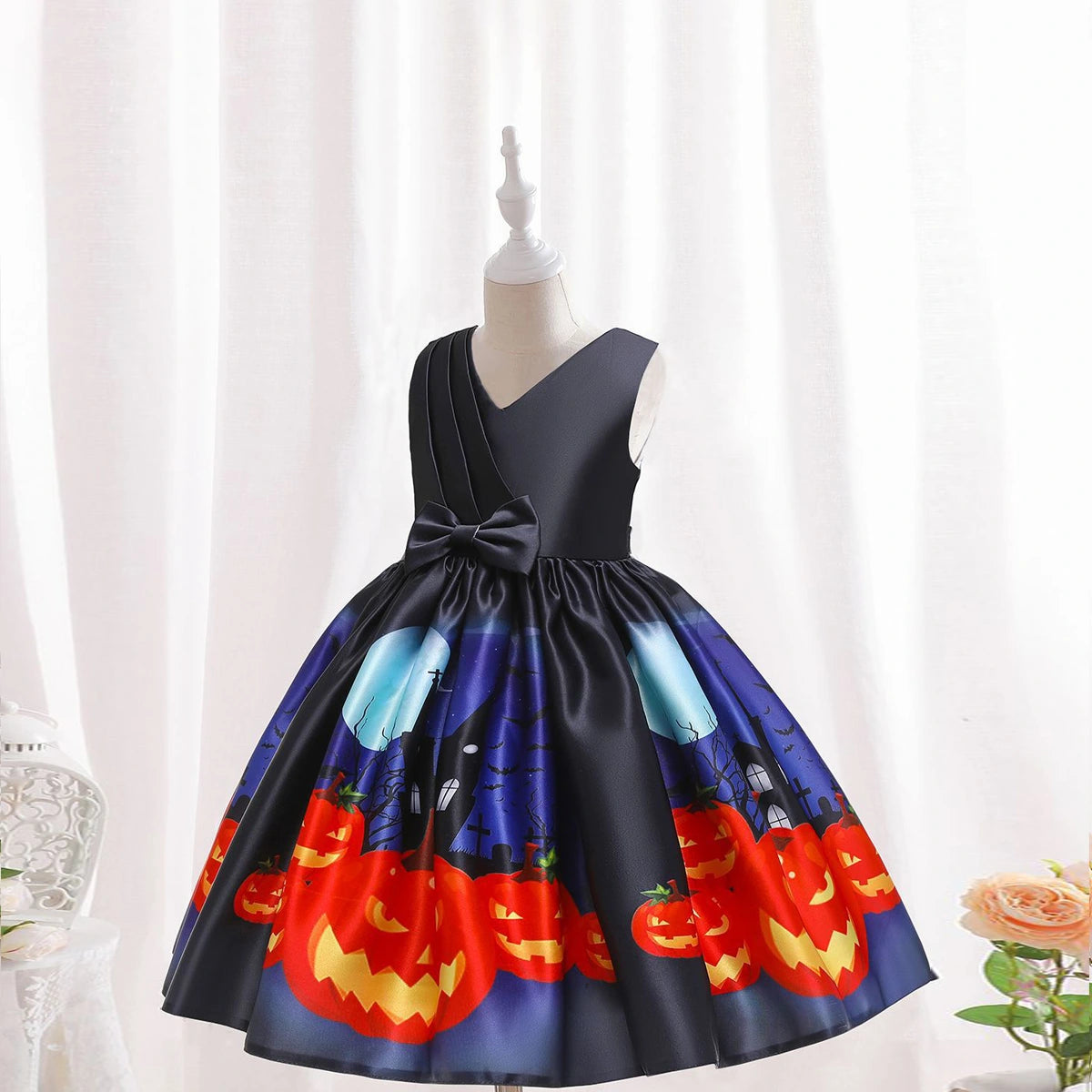Girls Black Halloween Pumpkin Printed Fit & Flare Party Wear Dress Party Dresses