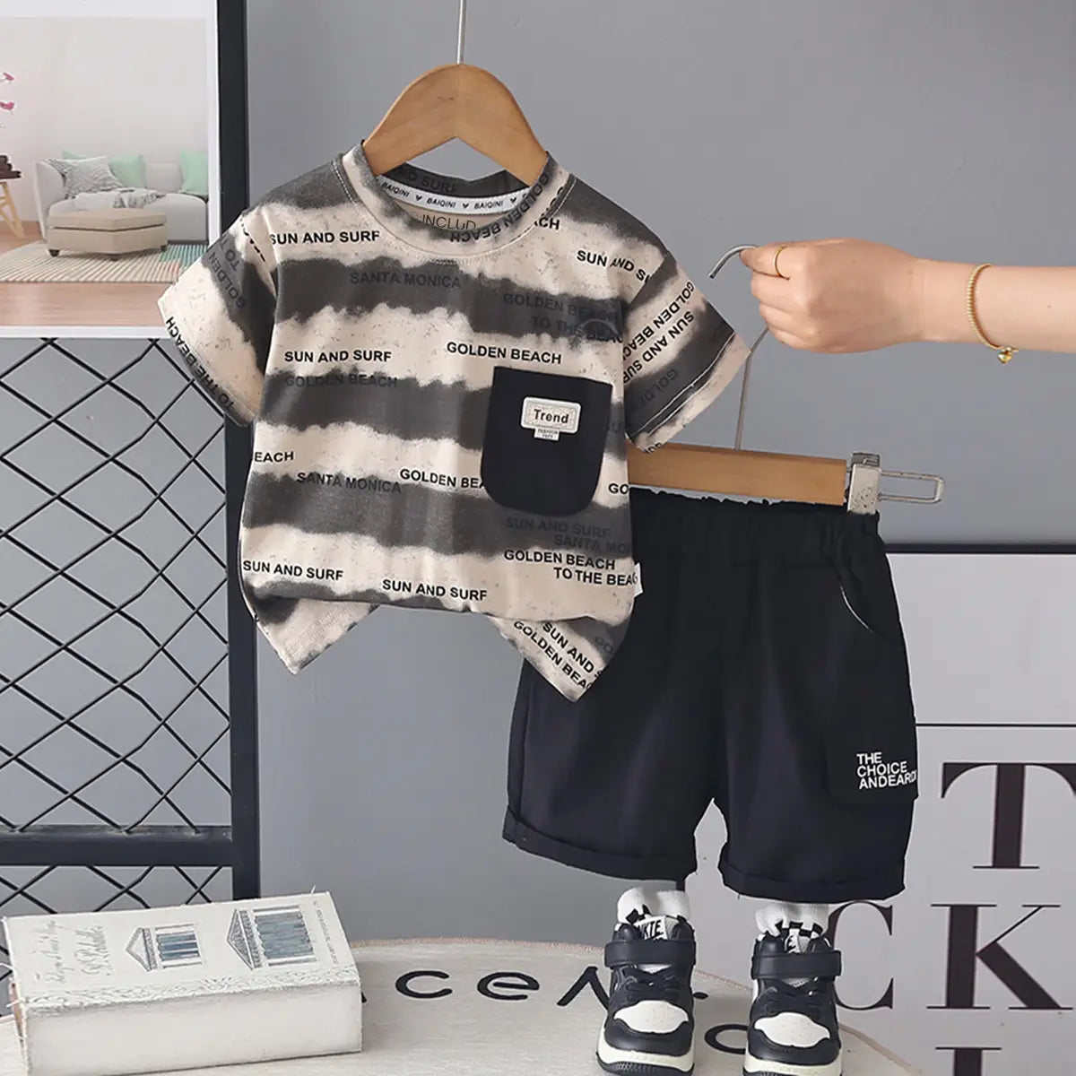 Boys Grey Typographic Printed Round Neck T-Shirt with Shorts Sets Sets Grey 1-2 Y