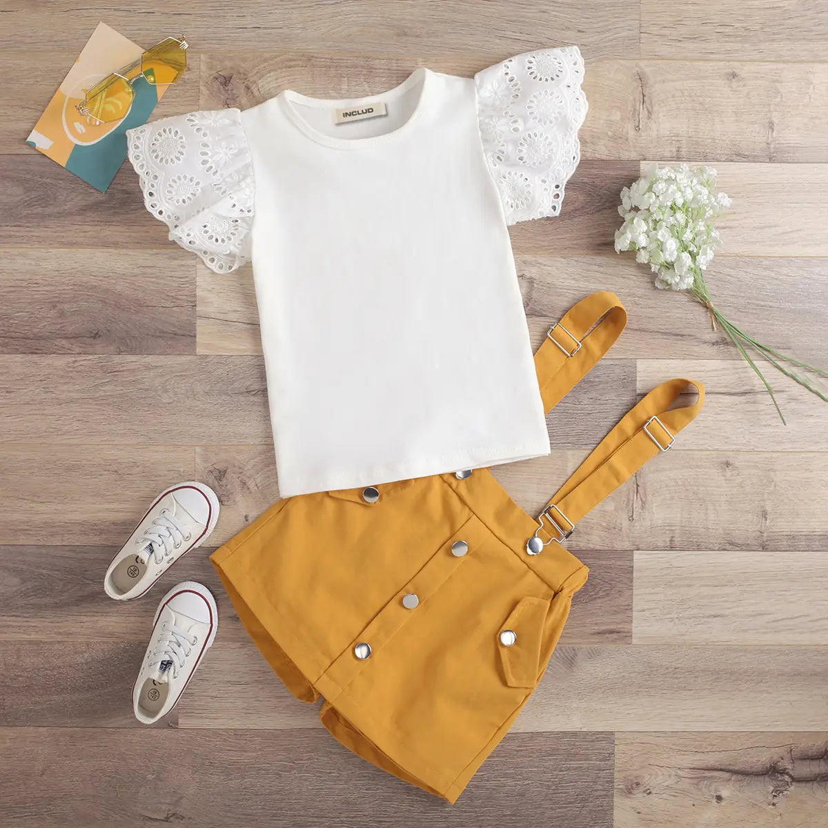 Girls Schiffli Flutter Sleeves Top With Mustard Suspenders Skorts Sets Sets Yellow 1-2 Y