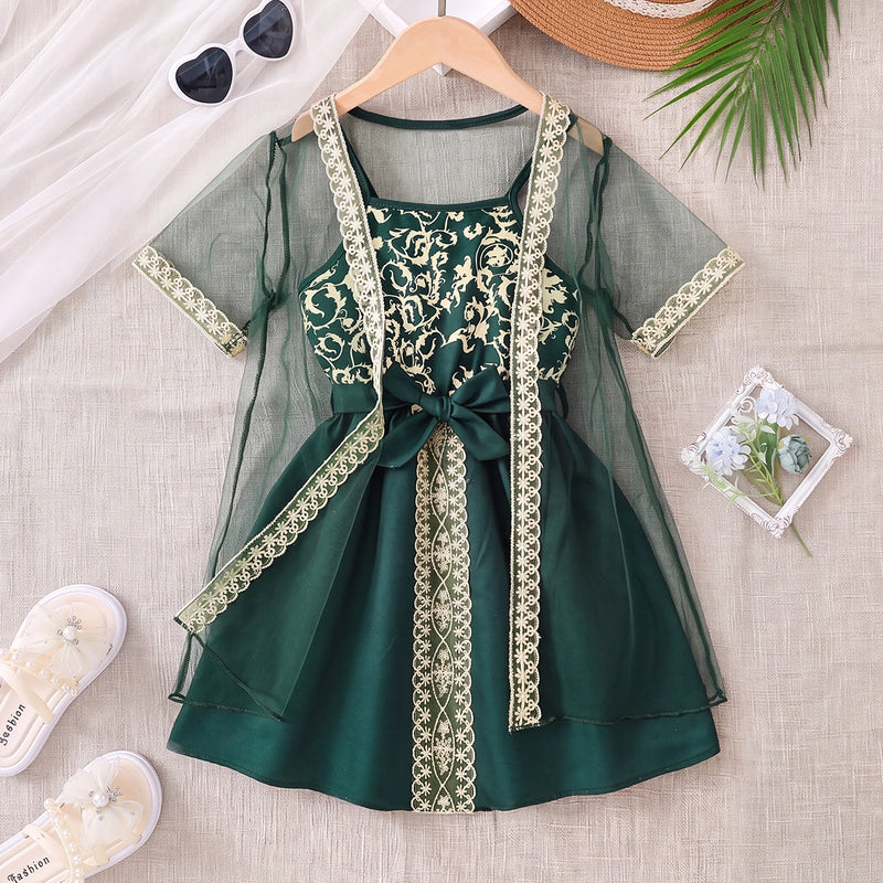 Girls Dark Green Floral Print Sleeveless Fit & Flare Dress With Shrug Casual Dresses Dark Green 3-4 Y