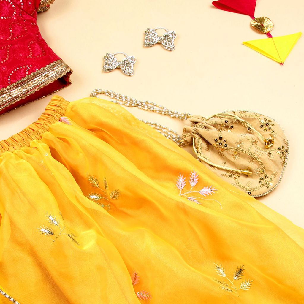Girls Embroidered Lehenga Set Ethnic Gift Hamper Sets