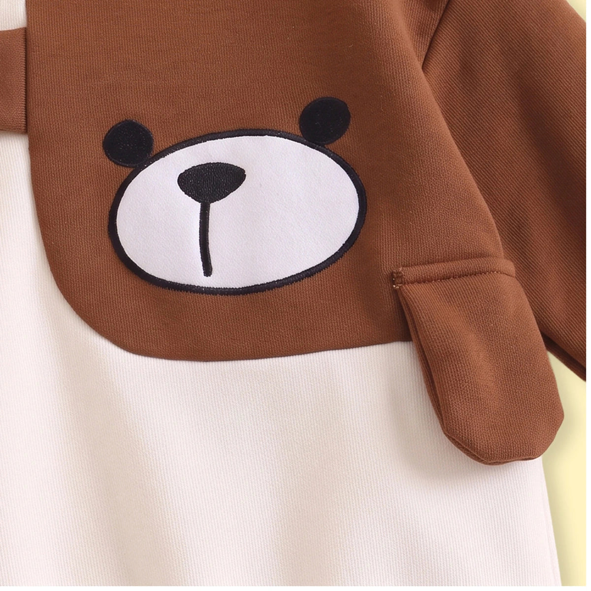 Boys Beige Colourblocked Long Sleeve Sweatshirt With Pants Sets 2 pc. Sets