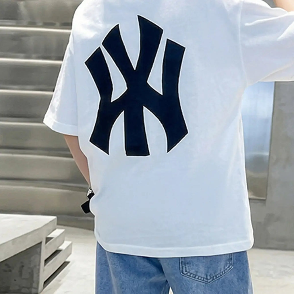 Boys White Printed Drop Shoulder T-Shirt With Denim Capri Sets Sets