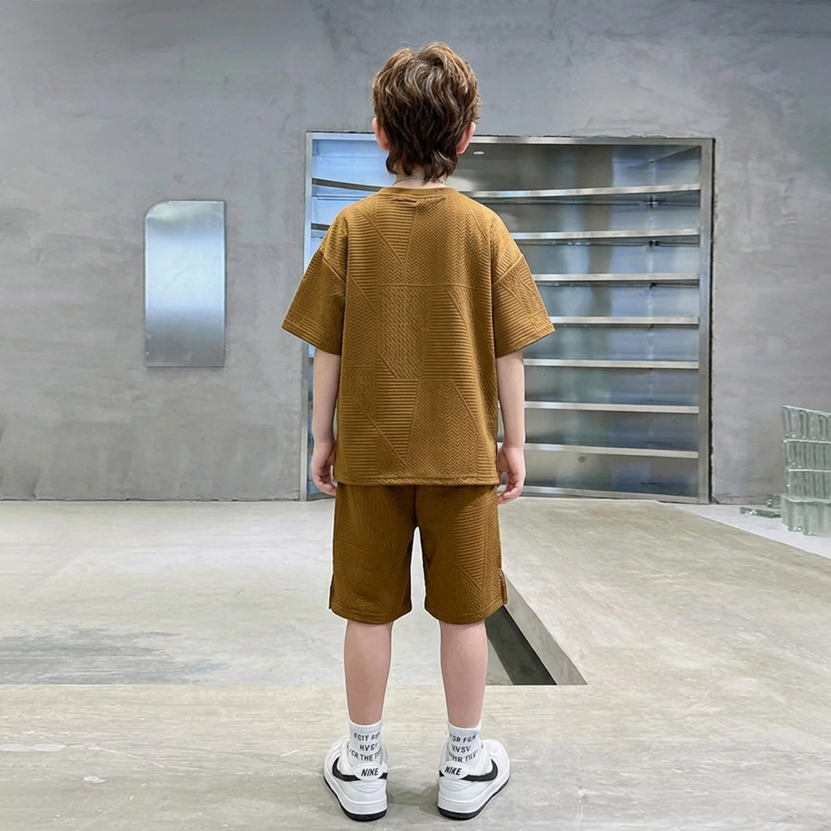 Boys Brown Textured Short Sleeve T-Shirt With Elasticated Shorts Sets Sets