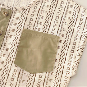 Boys Geometric Pattern Collarless Shirt With Khaki Shorts Set Sets