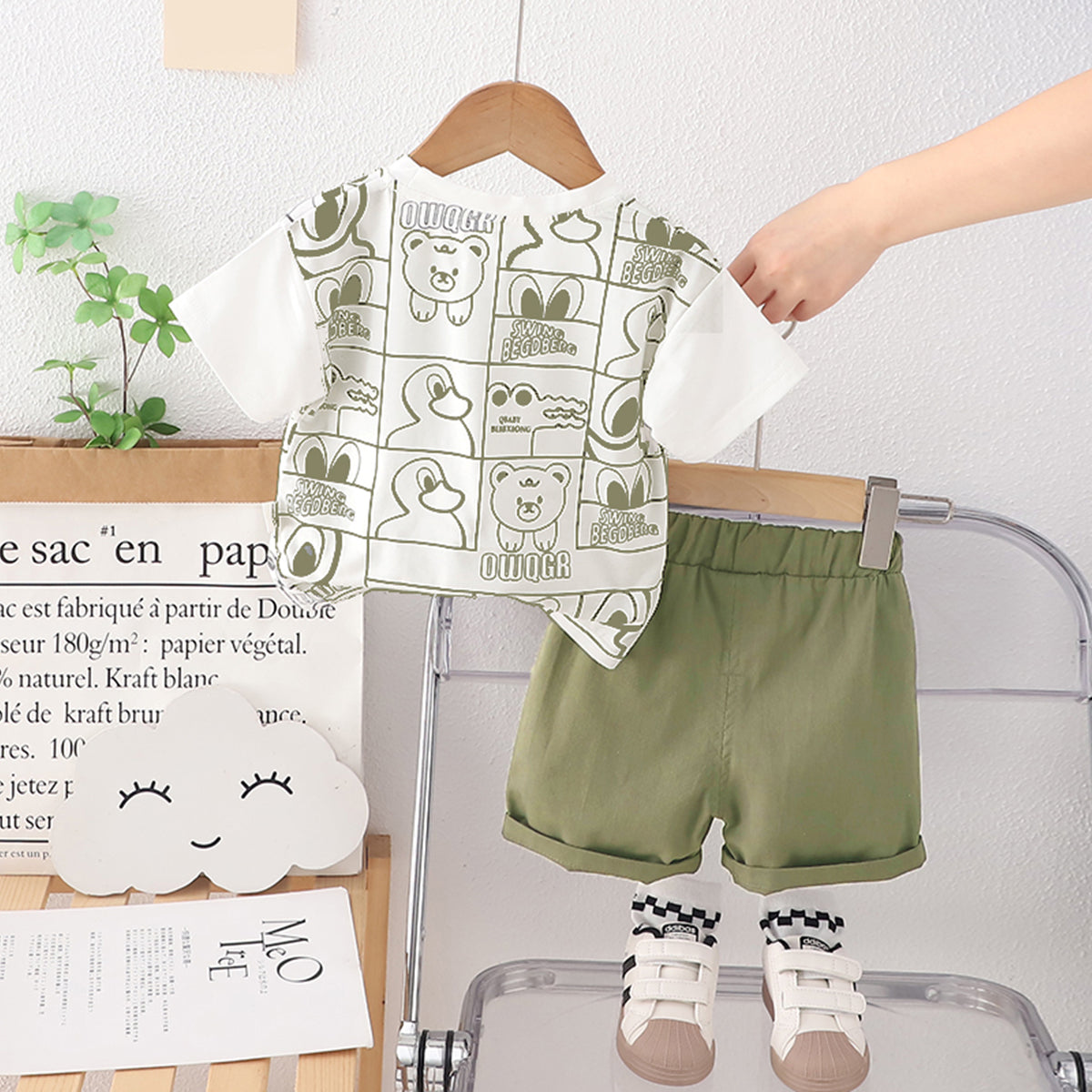 Boys Short Sleeves Animal Printed T-Shirt With Green Shorts Set 2 pc. Sets