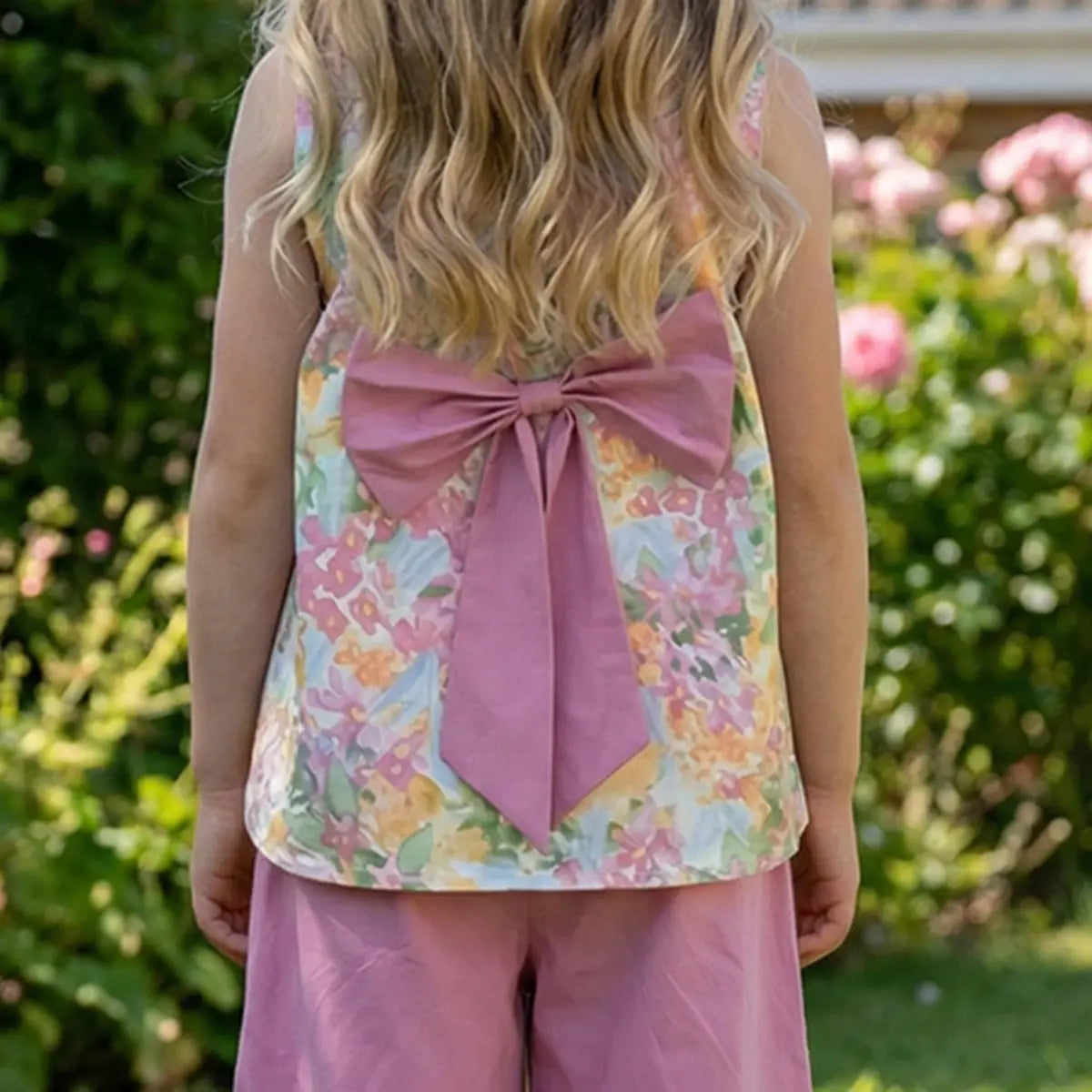 Girls Pink Floral Print Pleated Top With Wide-Leg Pants Set Sets