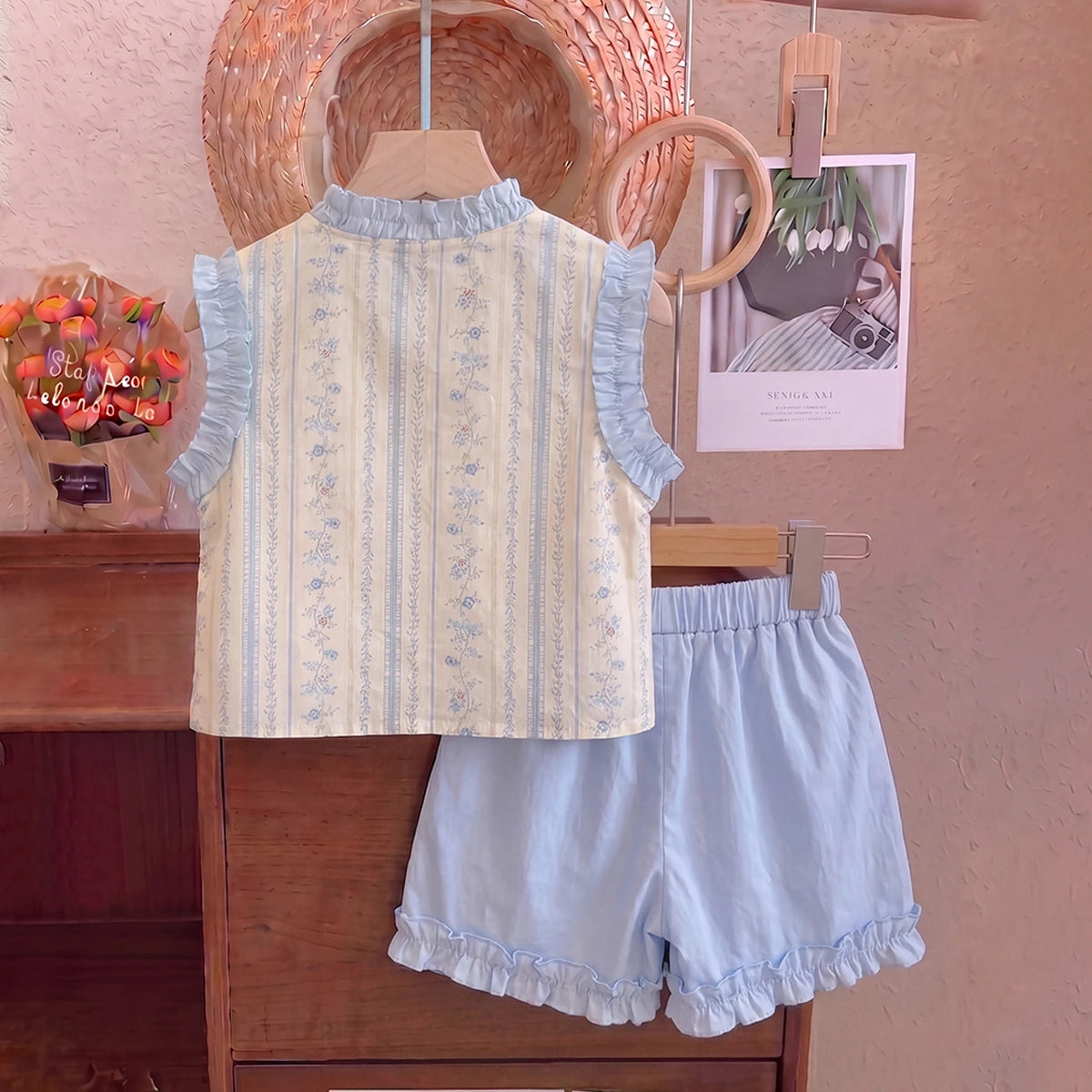Girls Light Blue Floral Print Sleeveless Top With Elasticated Shorts Sets 2 pc. Sets