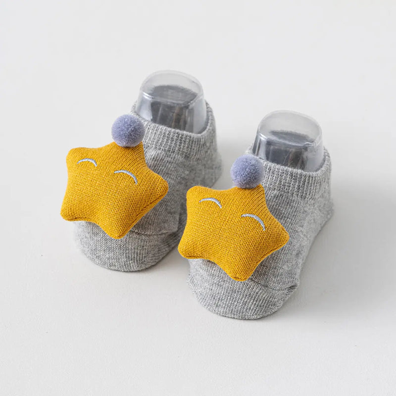 Pack of 4 Boys Multicolour Applique Ankle Length Socks Socks