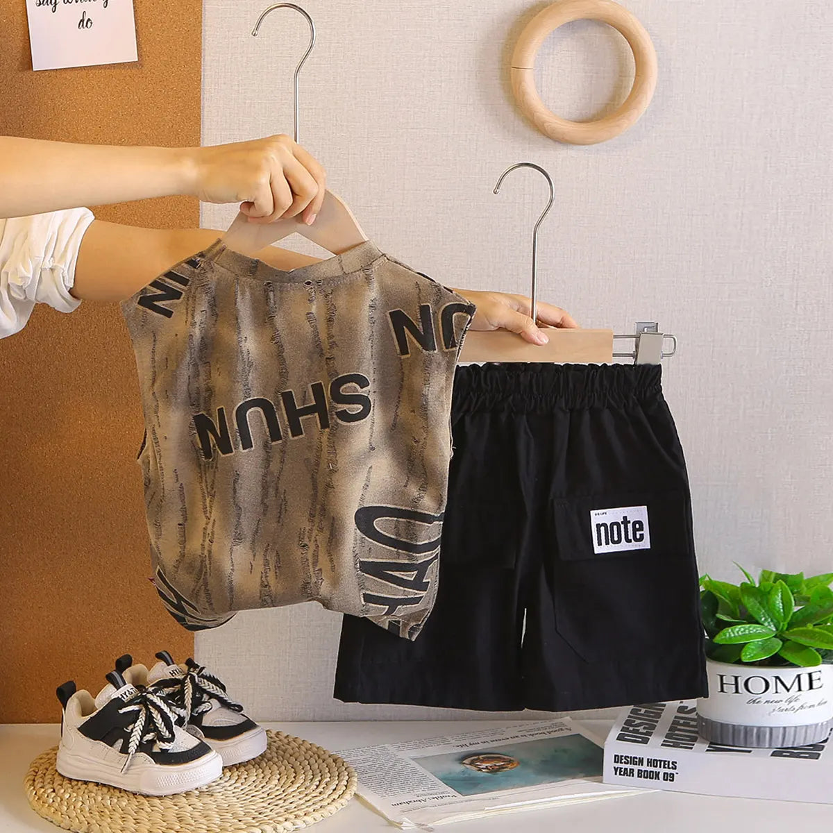 Boys Brown Typographic Printed Sleeveless T-Shirt With Shorts Sets Sets