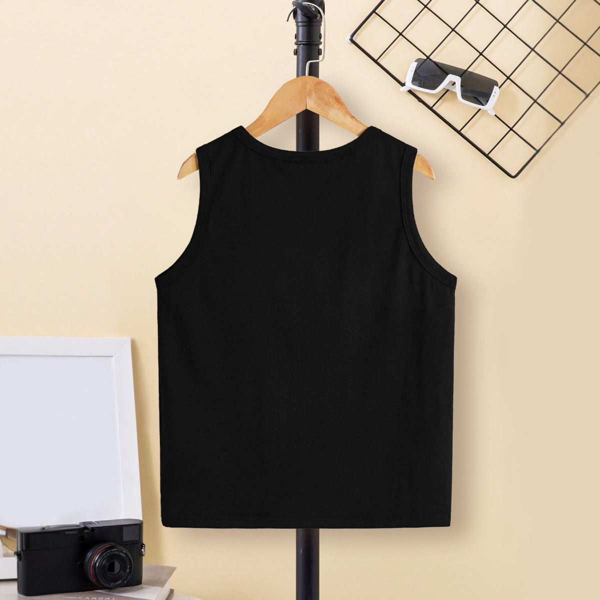 Boys Multicolor Solid Sleeveless Vests ( Pack Of 3 ) Tshirts