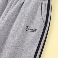 Boys Grey Typographic Printed Sweatshirt With Pants Set Sets