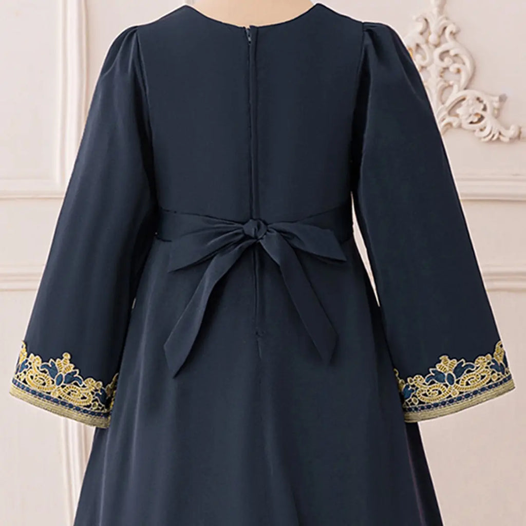 Girls Dark Grey Embroidered Drop-Waist Dress With Long Sleeeves Casual Dresses
