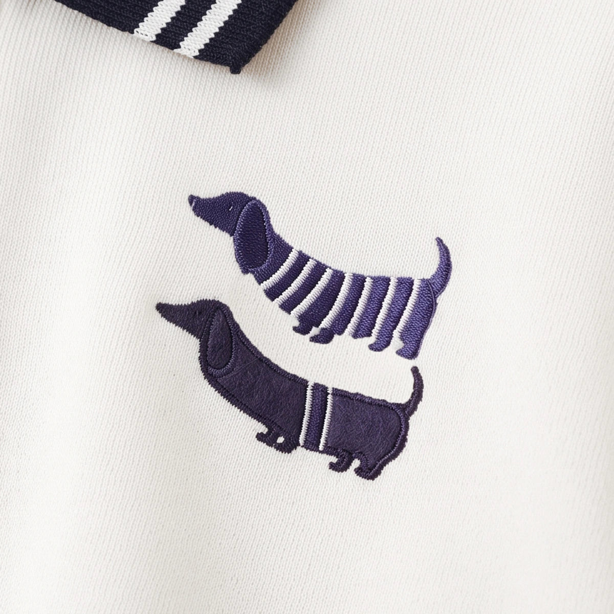 Boys White Graphic Polo Sweatshirt With Denim Pants Sets Sets