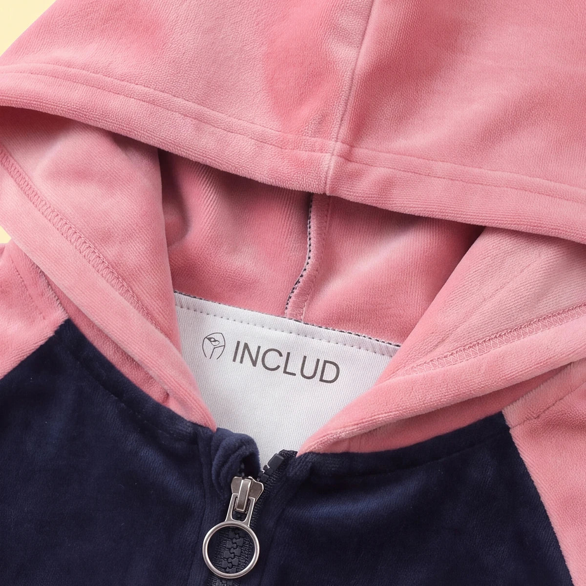 Girls Navy Blue Typographic Printed Hooded Zipper Jacket With Jogger Sets Sets