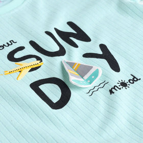 Boys Green Typography Printed T-Shirt With Cargo Shorts Sets Sets