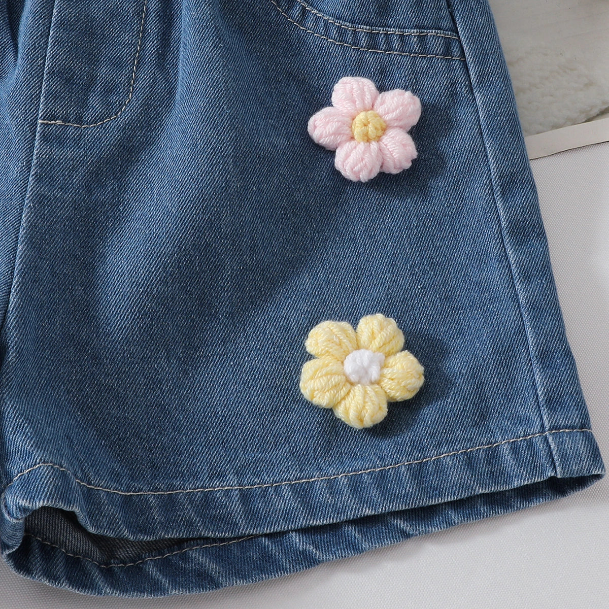 Girls Pink Flowers Applique Short Sleeves Top With Denim Shorts Set Sets