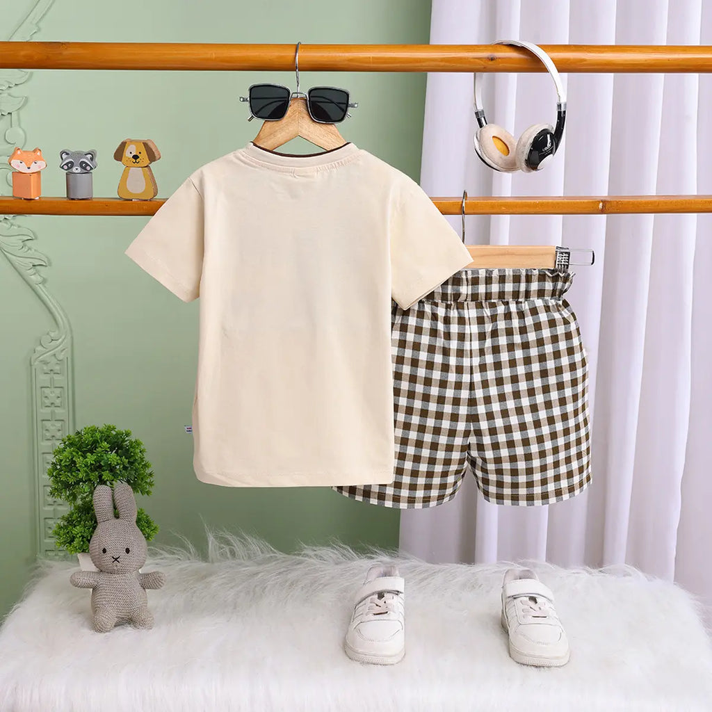 Boys Off White Cartoon Graphics Short Sleeve T-Shirt With Elasticated Shorts Sets Sets