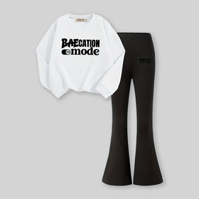 Girls White Typographic Printed Sweatshirt With Flared Pants Sets 2 pc. Sets White 7-8 Y
