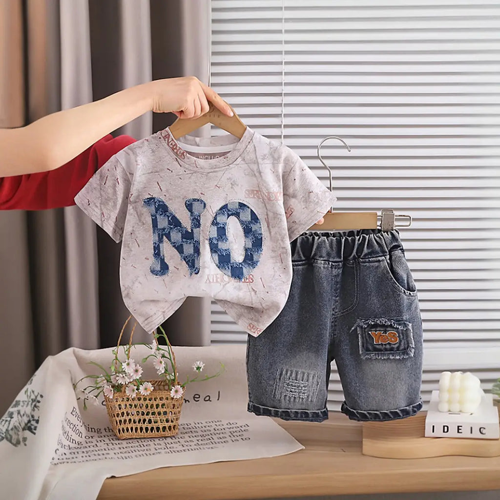 Boys Brown Typographic Print T-Shirt With Denim Shorts Sets Sets Brown 1-2 Y