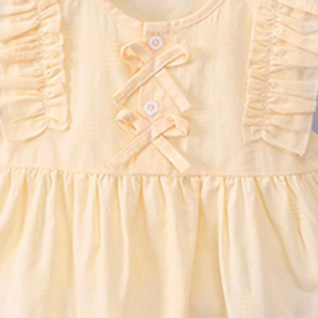 Girls Lime Yellow Self Design Top With Pleated Denim Shorts Set Sets