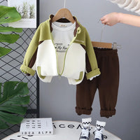 Boys Green Colorblocked Front Open Jacket With Printed T-Shirt & Jogger Sets Sets Green 1-2 Y