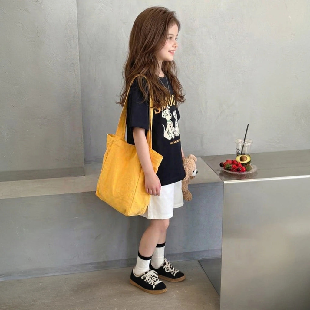 Girls Black Animal Graphic Short Sleeve T-Shirt With Elasticated Shorts Sets Sets