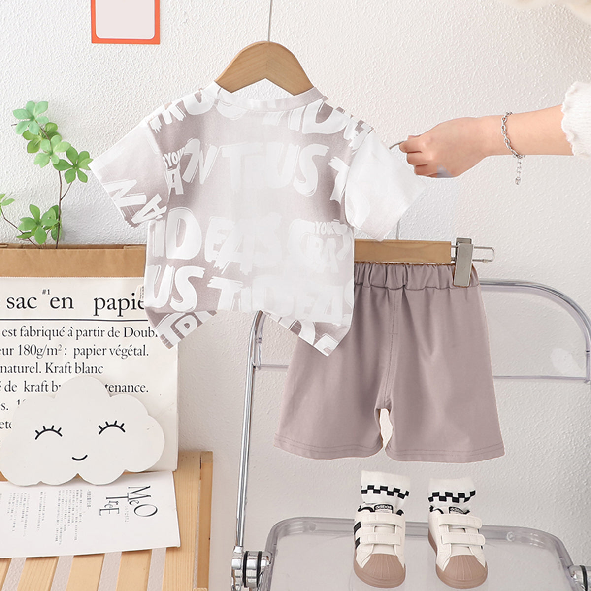 Boys Light Grey Printed Contrast Pocket T-Shirt With Shorts Set 2 pc. Sets