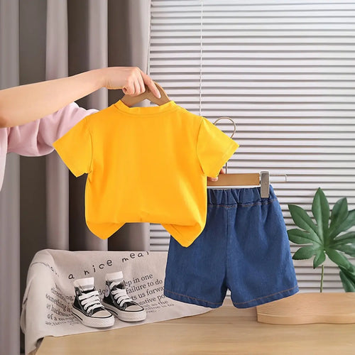 Boys Yellow Dog Bus Print T-Shirt With Denim Shorts Sets Sets
