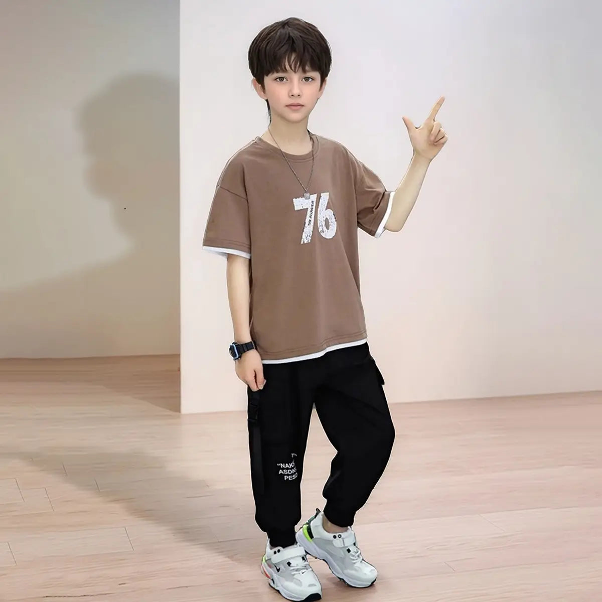 Boys Brown Alphanumeric Printed T-Shirt With Joggers Set Sets Brown 5-6 Y