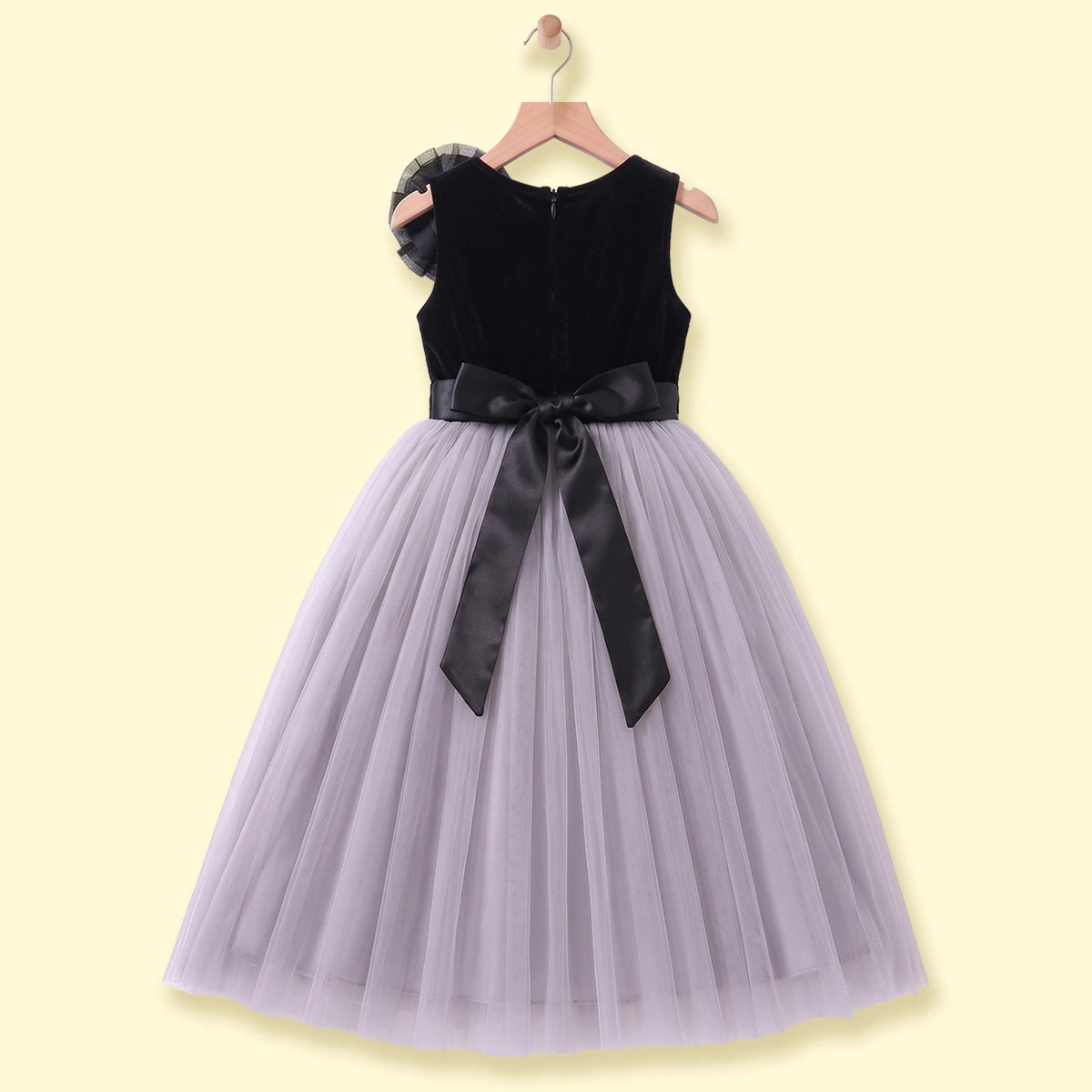 Girls Black Sleeveless Flared Party Gown Party Dresses