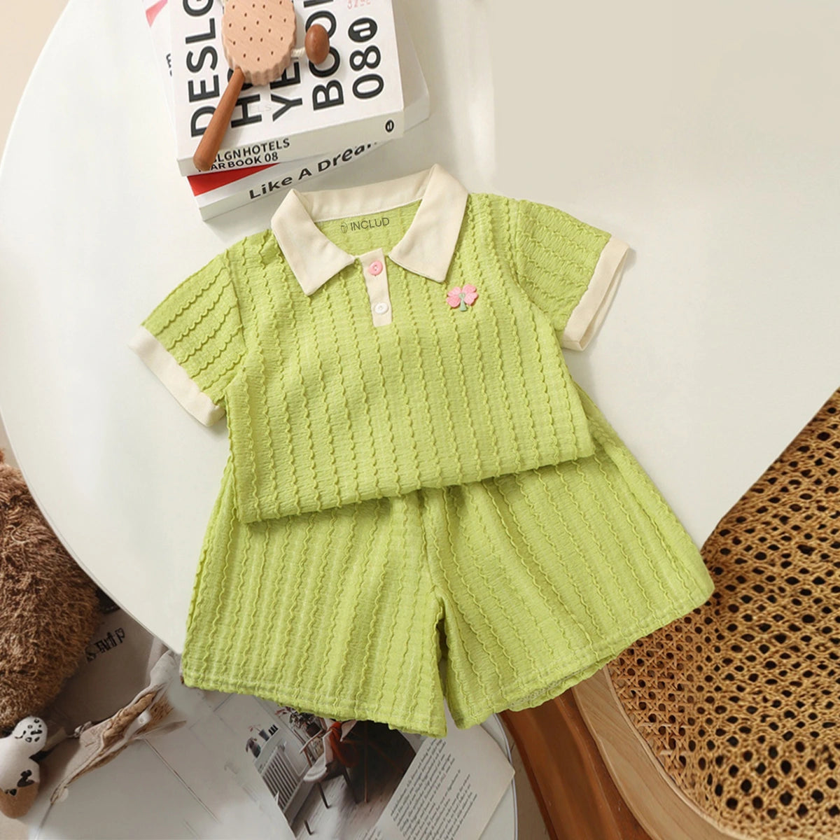 Girls Green Short Sleeve Textured Polo T-Shirt With Shorts Sets 2 pc. Sets Green 1-2 Y