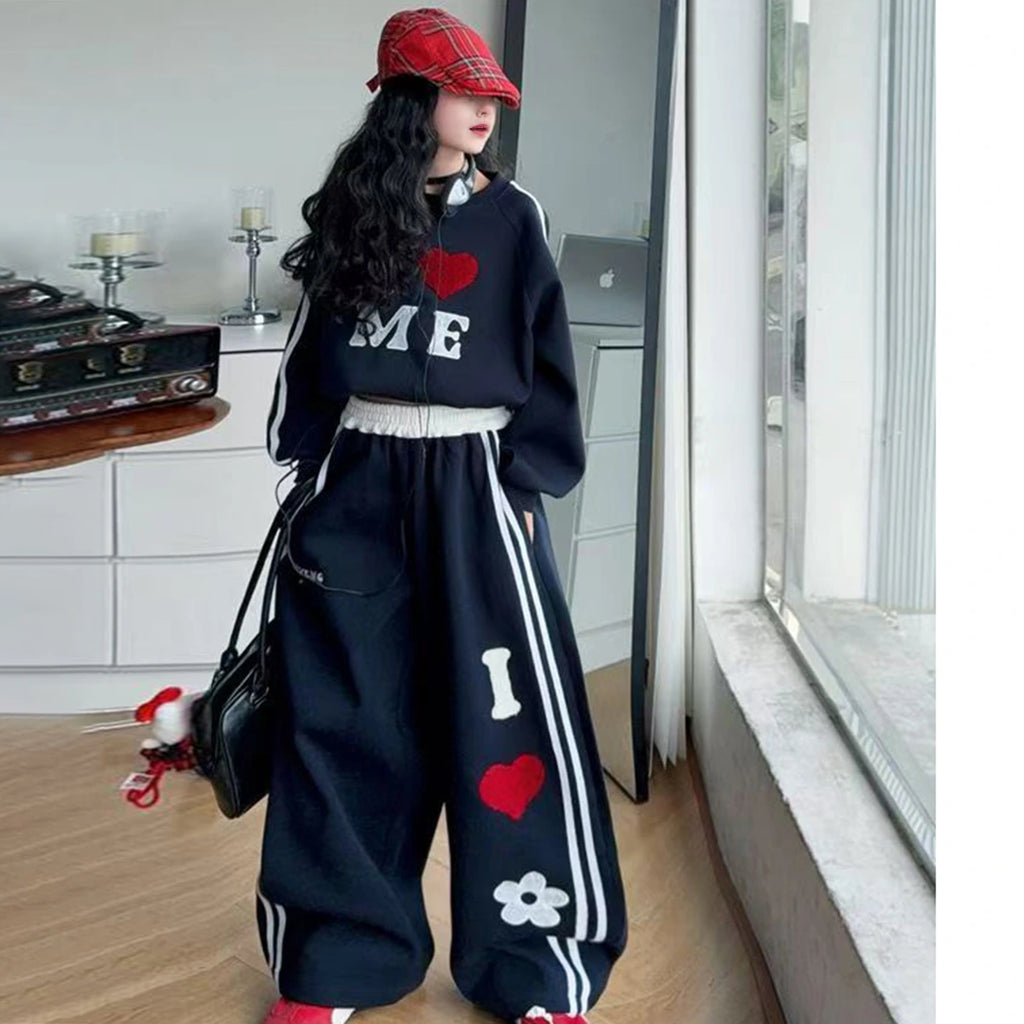 Girls Navy Blue Typographic Printed Cropped Sweatshirt With Wide Leg Pants Sets Sets