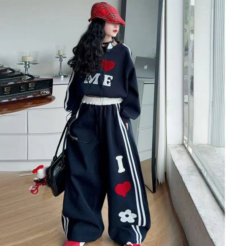 Girls Navy Blue Typographic Printed Cropped Sweatshirt With Wide Leg Pants Sets Sets