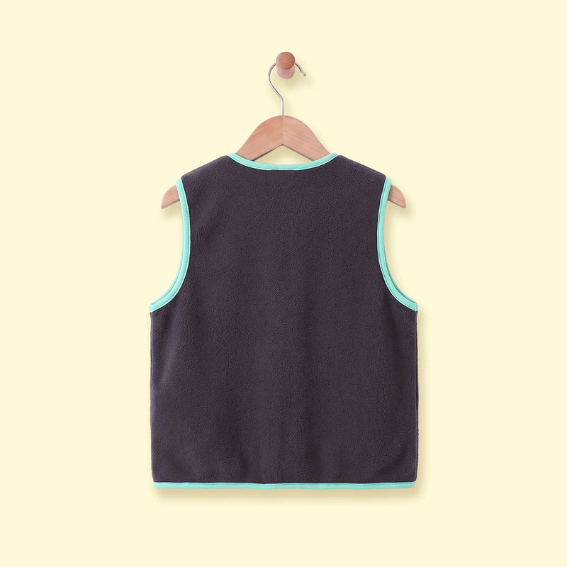 Boys Dark Grey Colorblocked Sleeveless Jacket Coats & Jackets
