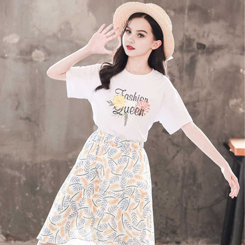 Girls Fashion Queen Print T-Shirt With Leaf Printed Skirts Set 2 pc. Sets   
