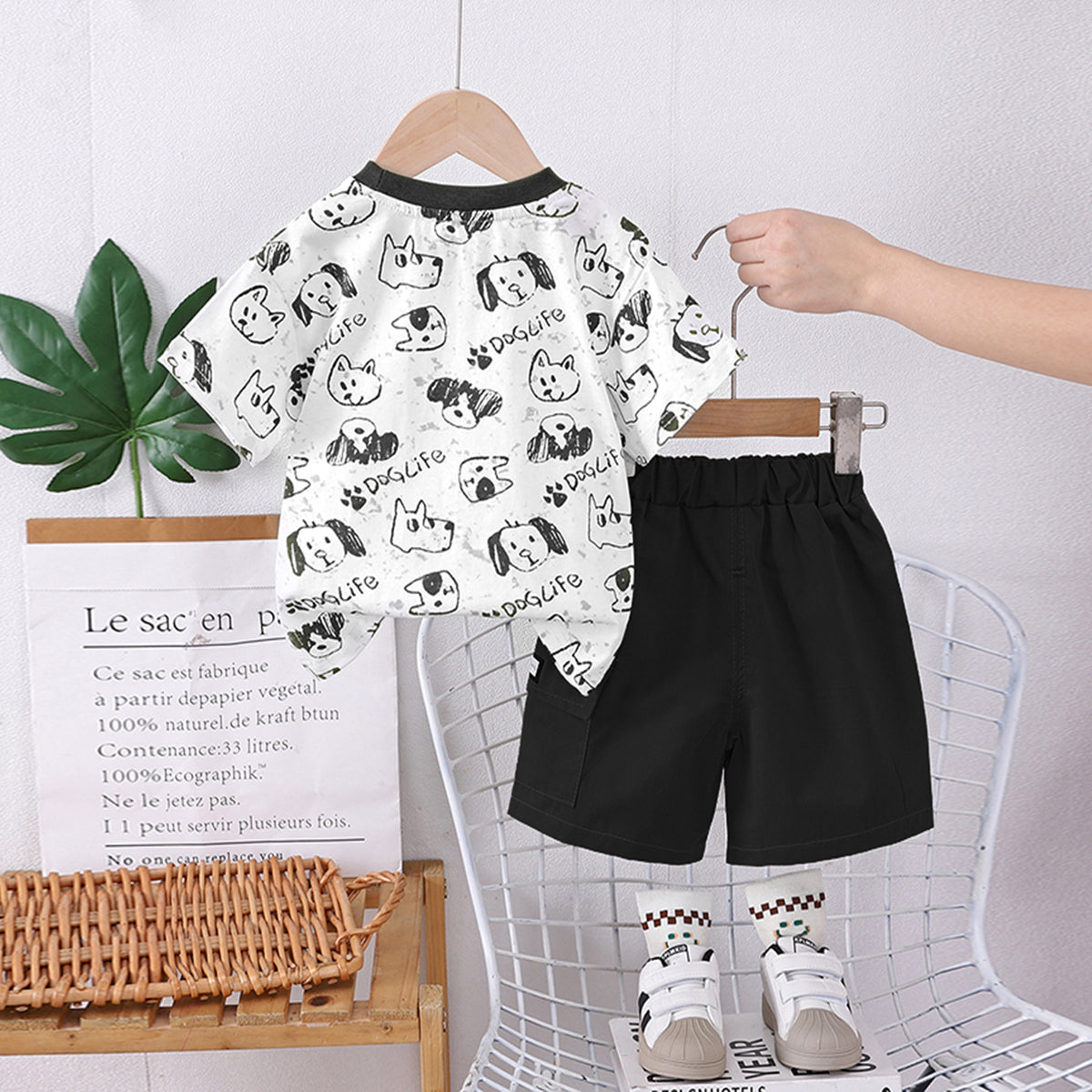 Boys Black Dog Printed Short Sleeves T-shirt With Shorts Set Sets