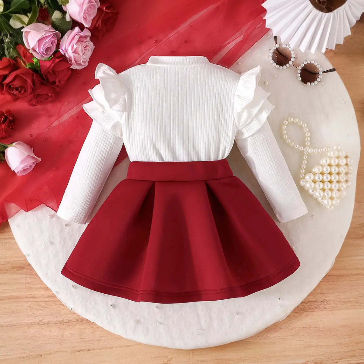 Girls Flower Appliqued Top With Red Pleated Skirt Sets Sets
