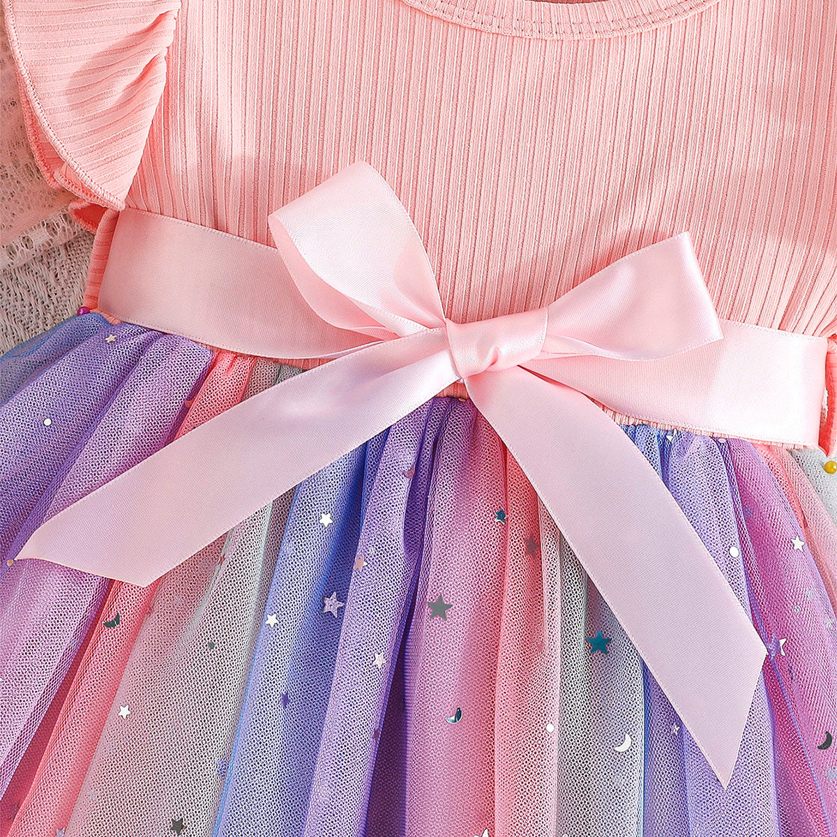 Girls Peach Star Printed Flutter Sleeves Dress Casual Dresses