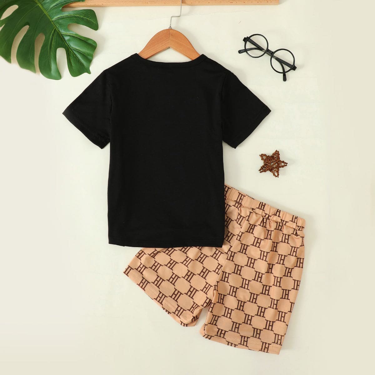 Boys Black Printed Shorts Sleeves T-shirt with Shorts Set Sets   