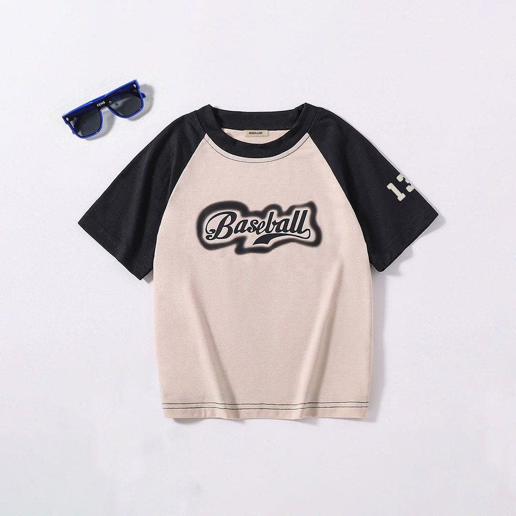 Boys Black Printed Raglan Sleeves Regular T-shirt Tshirts Black 4-5 Y 