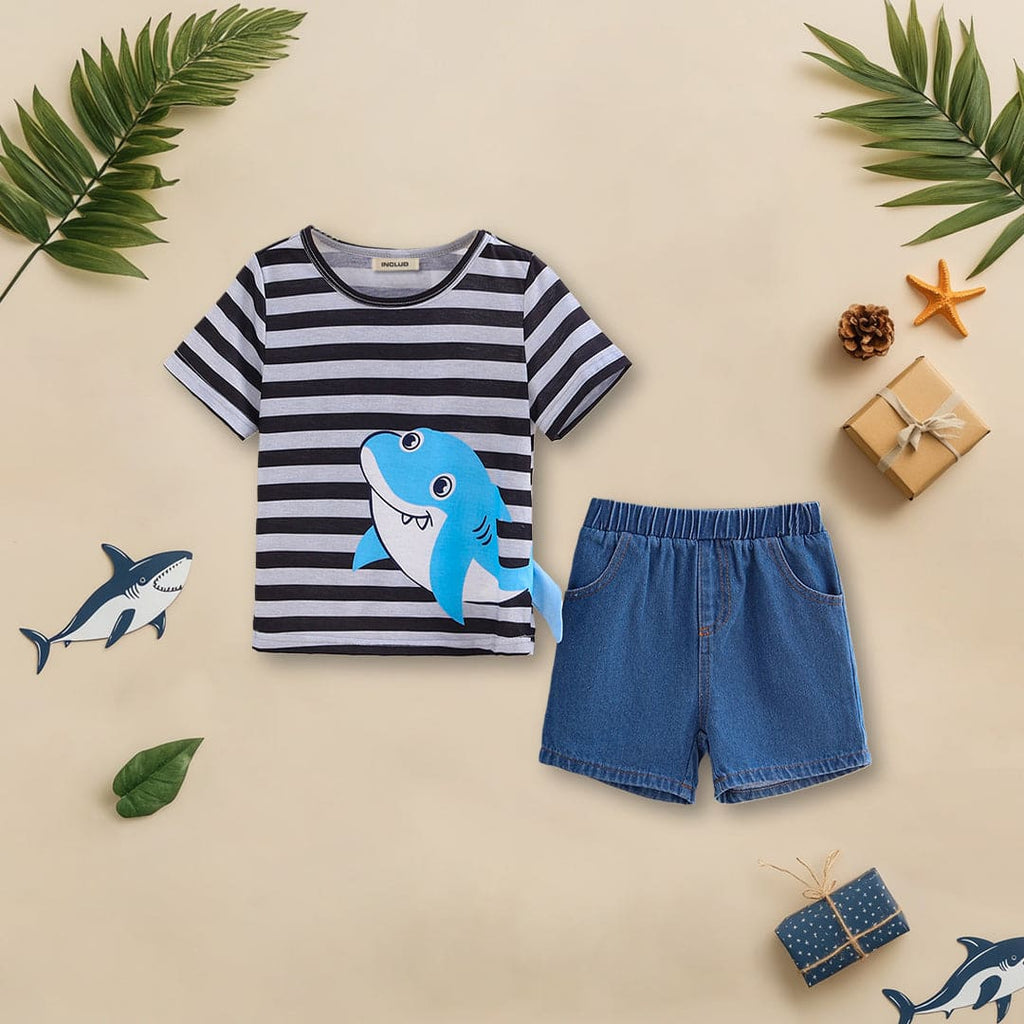 Boys Black Striped Short Sleeves T-shirt with Shorts Set Sets Black 4-5 Y