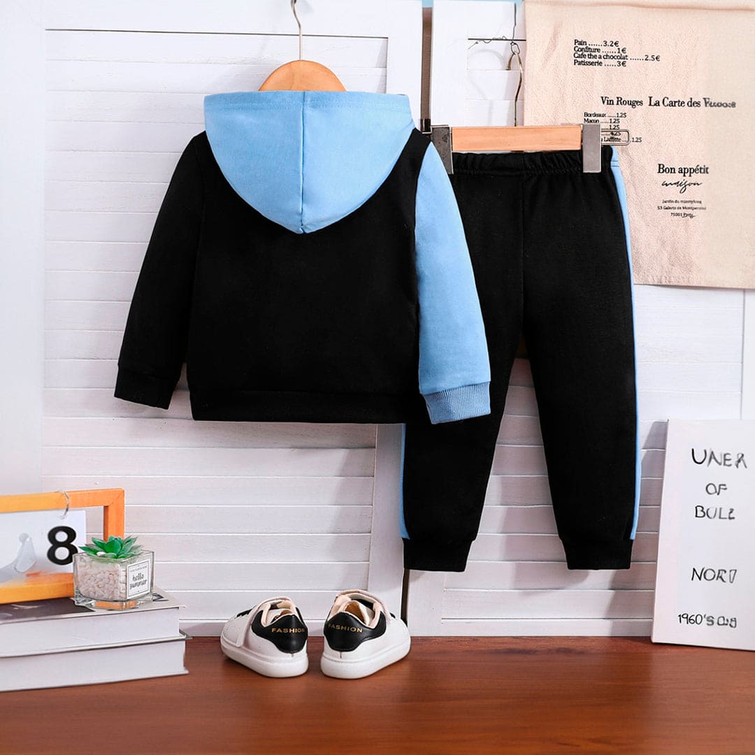 Boys Black Printed Full Sleeves Hooded Sweatshirt with Trouser Set Sets   