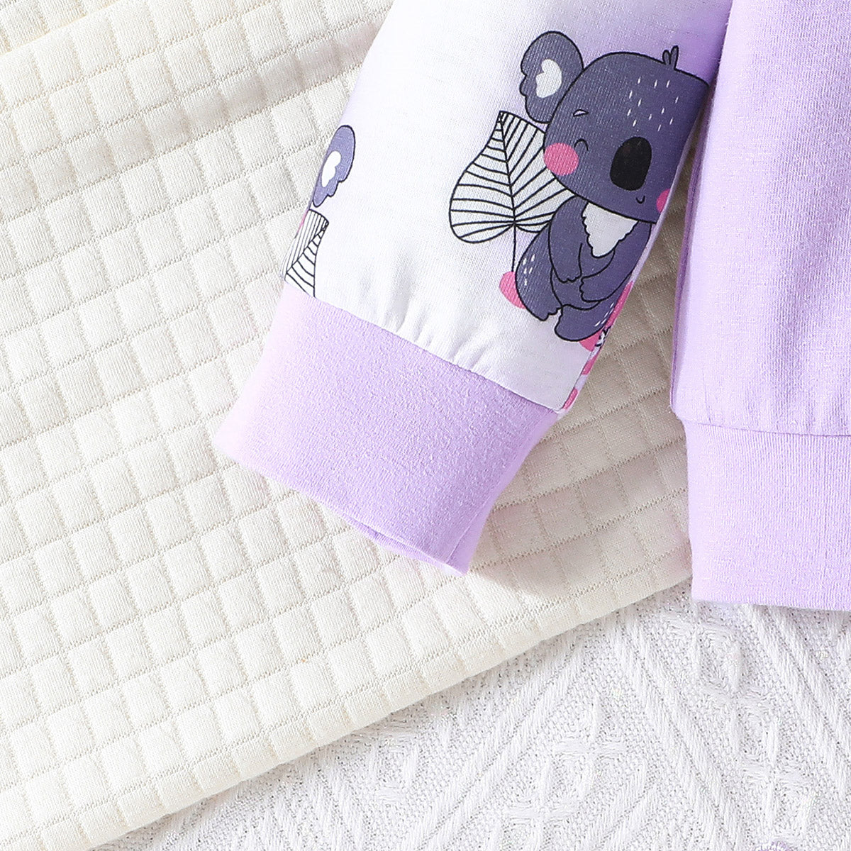 Girls Purple Cartoon Print Hooded Sweatshirt with Pants Set Sets   