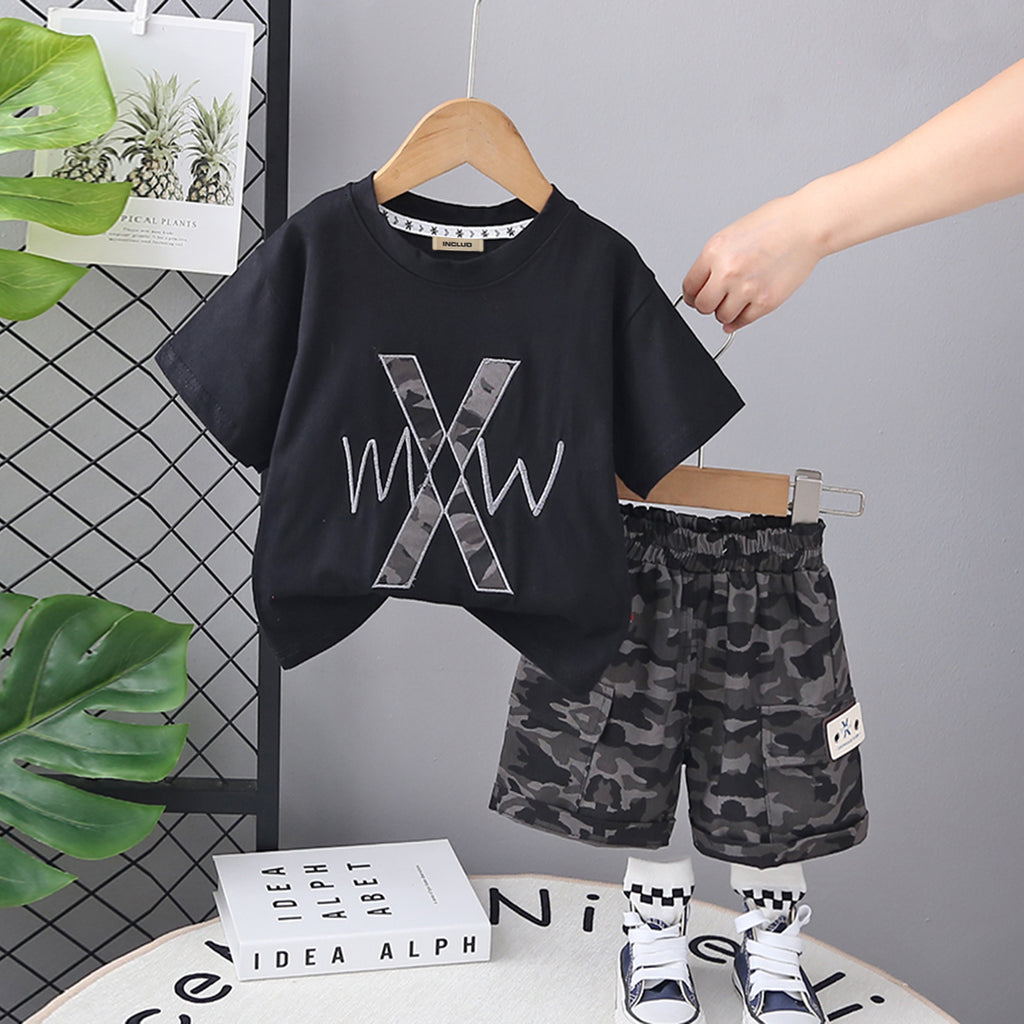 Boys Black T-shirt With Camouflage Print Shorts Set Sets Black 1-2 Y